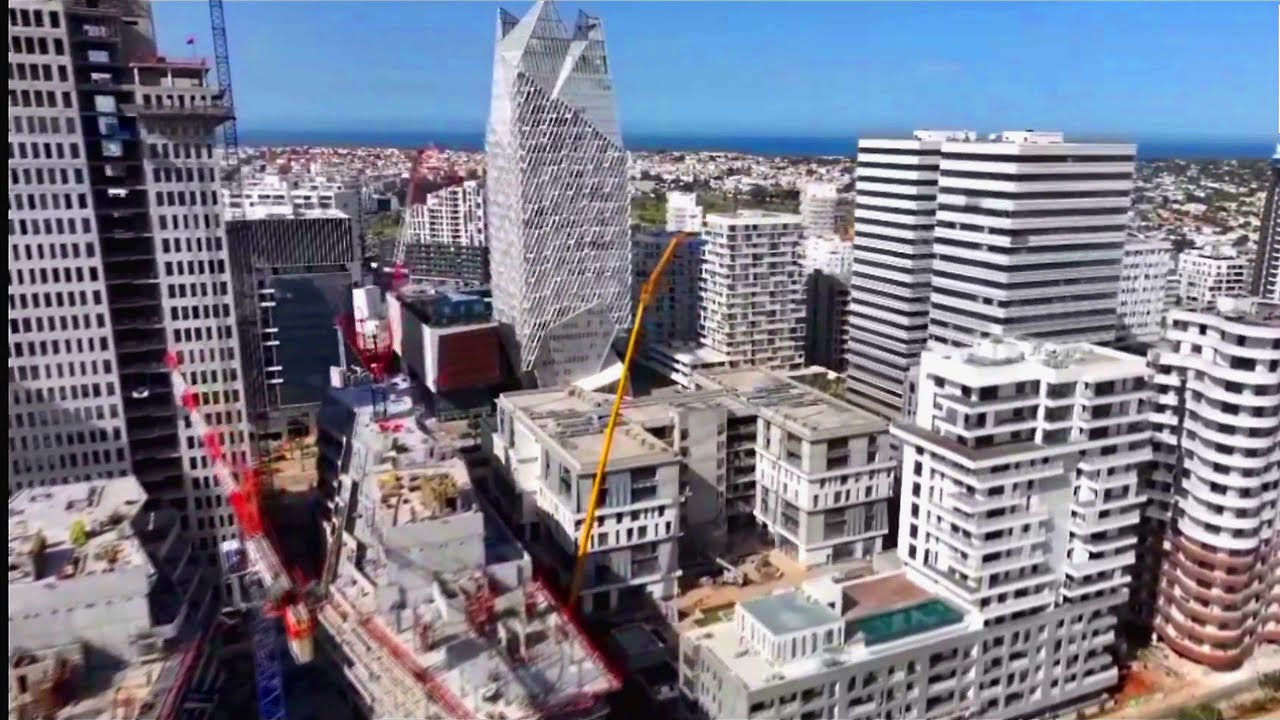 Business District Amenities